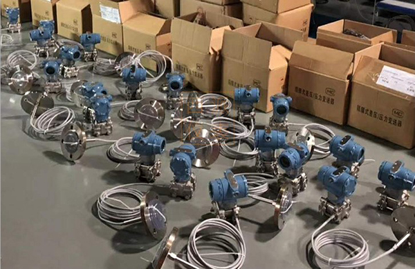 高溫壓力變送器產品圖